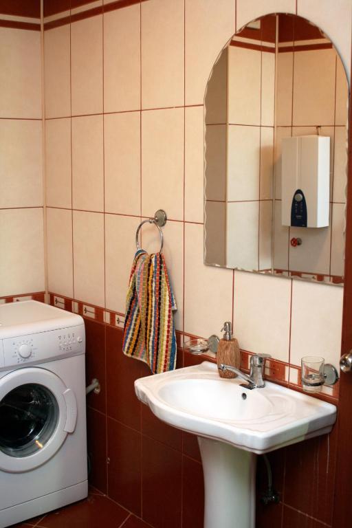 Goldy Hostel Μπίτολα Δωμάτιο φωτογραφία